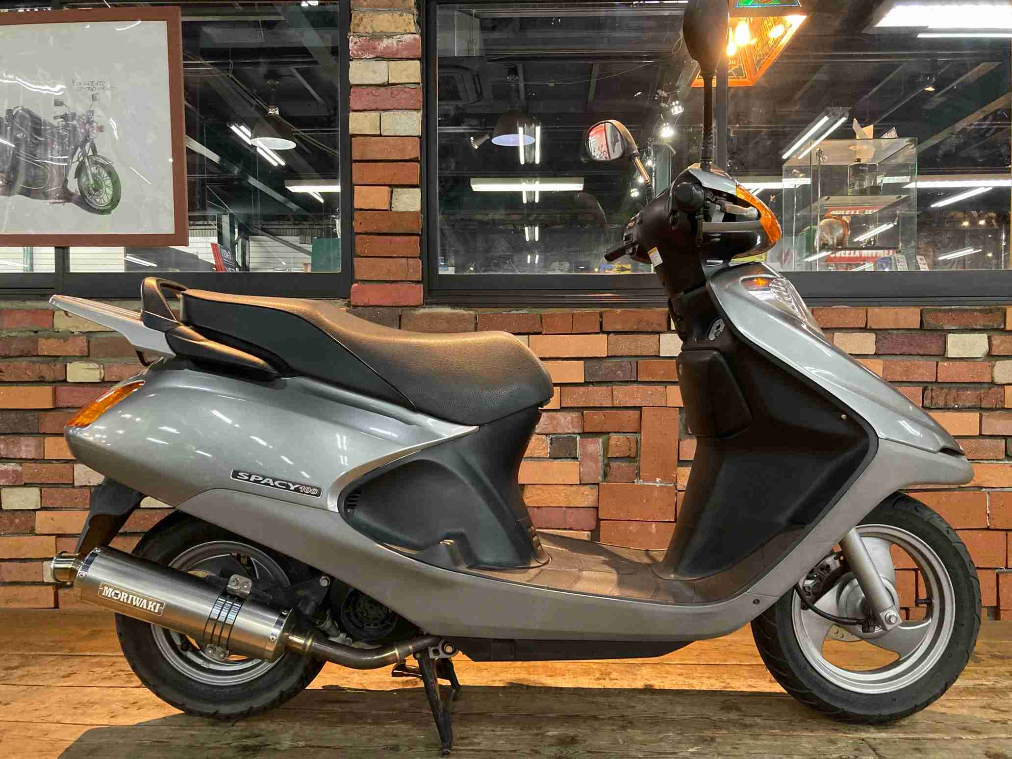 ホンダ スペイシー 100