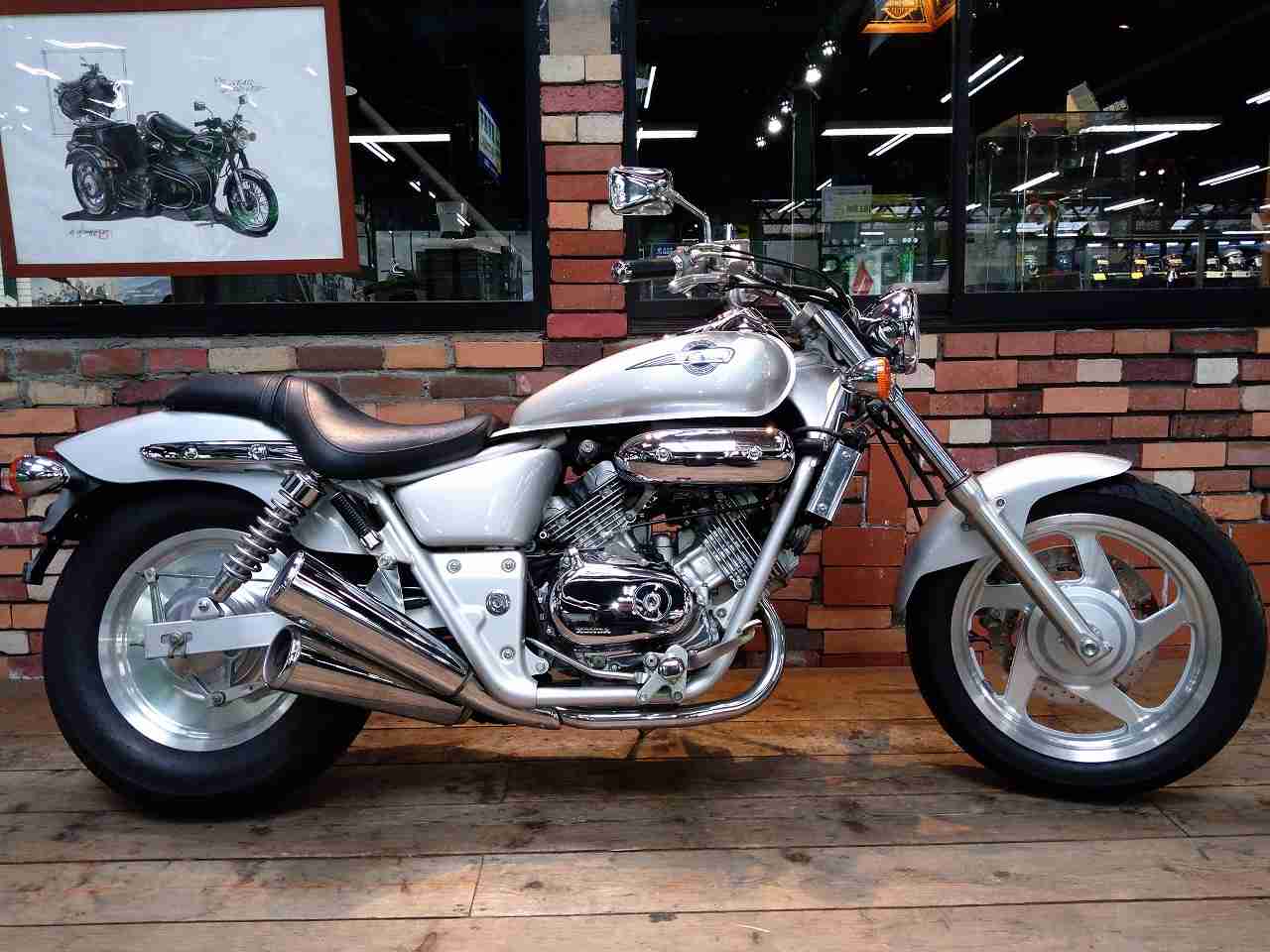 ホンダ V Twinマグナ バイク探し U Media ユーメディア 中古バイク 新車 バイク探しの決定版 神奈川 東京でバイク探すならユーメディア