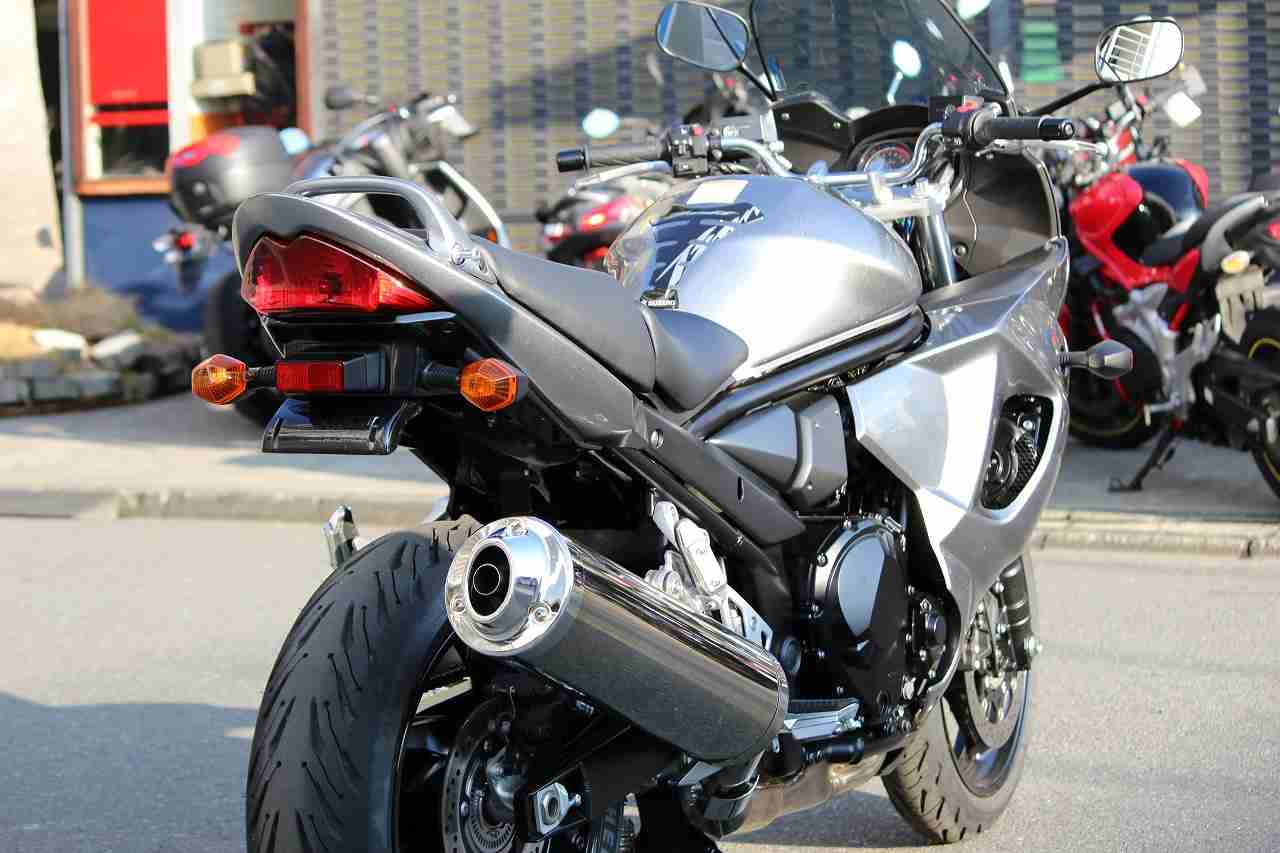 スズキ バンディット1250f Abs バイク探し U Media ユーメディア 中古バイク 新車バイク探しの決定版 神奈川 東京でバイク探すならユーメディア