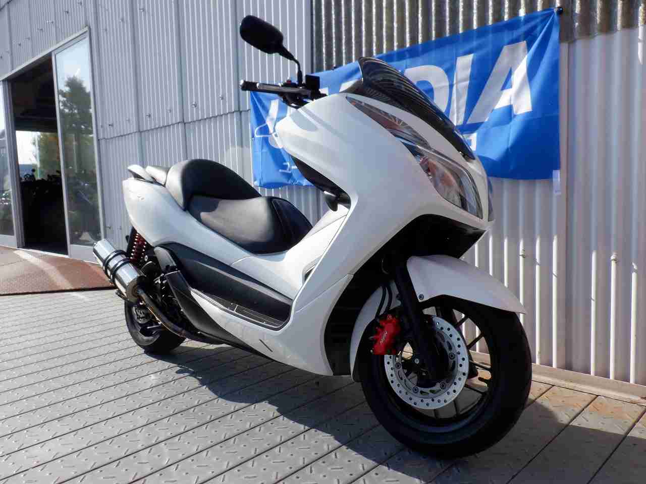 ホンダ フォルツァsi バイク探し U Media ユーメディア 中古 バイク 新車バイク探しの決定版 神奈川 東京でバイク探すならユーメディア