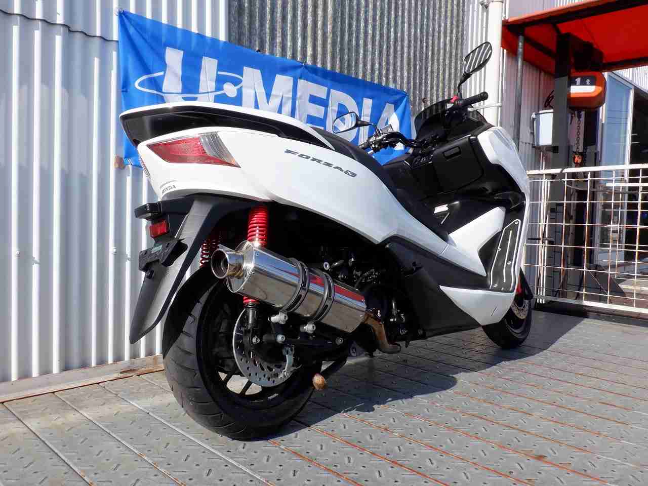 ホンダ フォルツァsi バイク探し U Media ユーメディア 中古 バイク 新車バイク探しの決定版 神奈川 東京でバイク探すならユーメディア