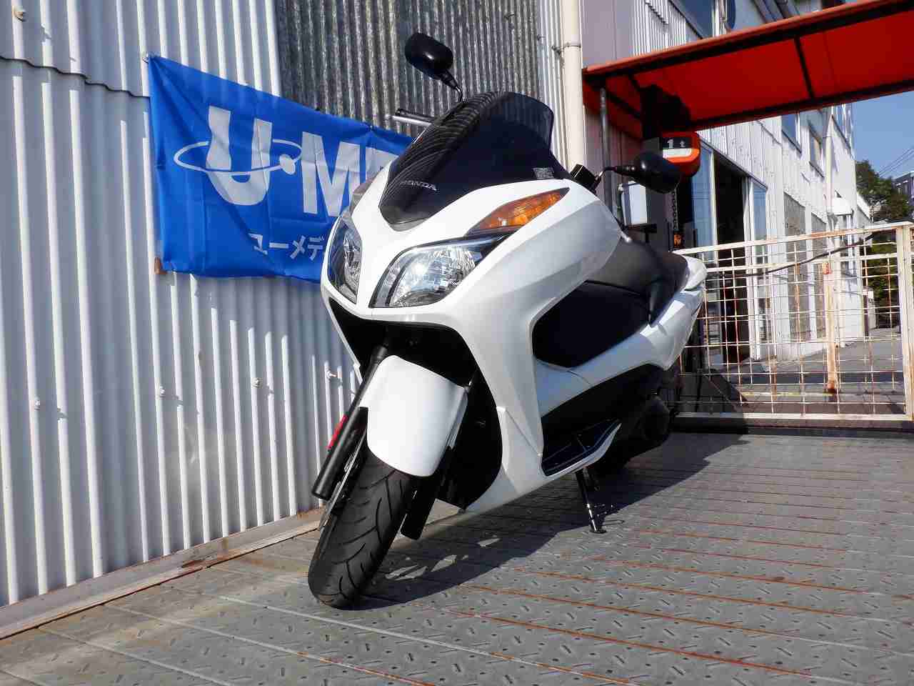 ホンダ フォルツァsi バイク探し U Media ユーメディア 中古 バイク 新車バイク探しの決定版 神奈川 東京でバイク探すならユーメディア