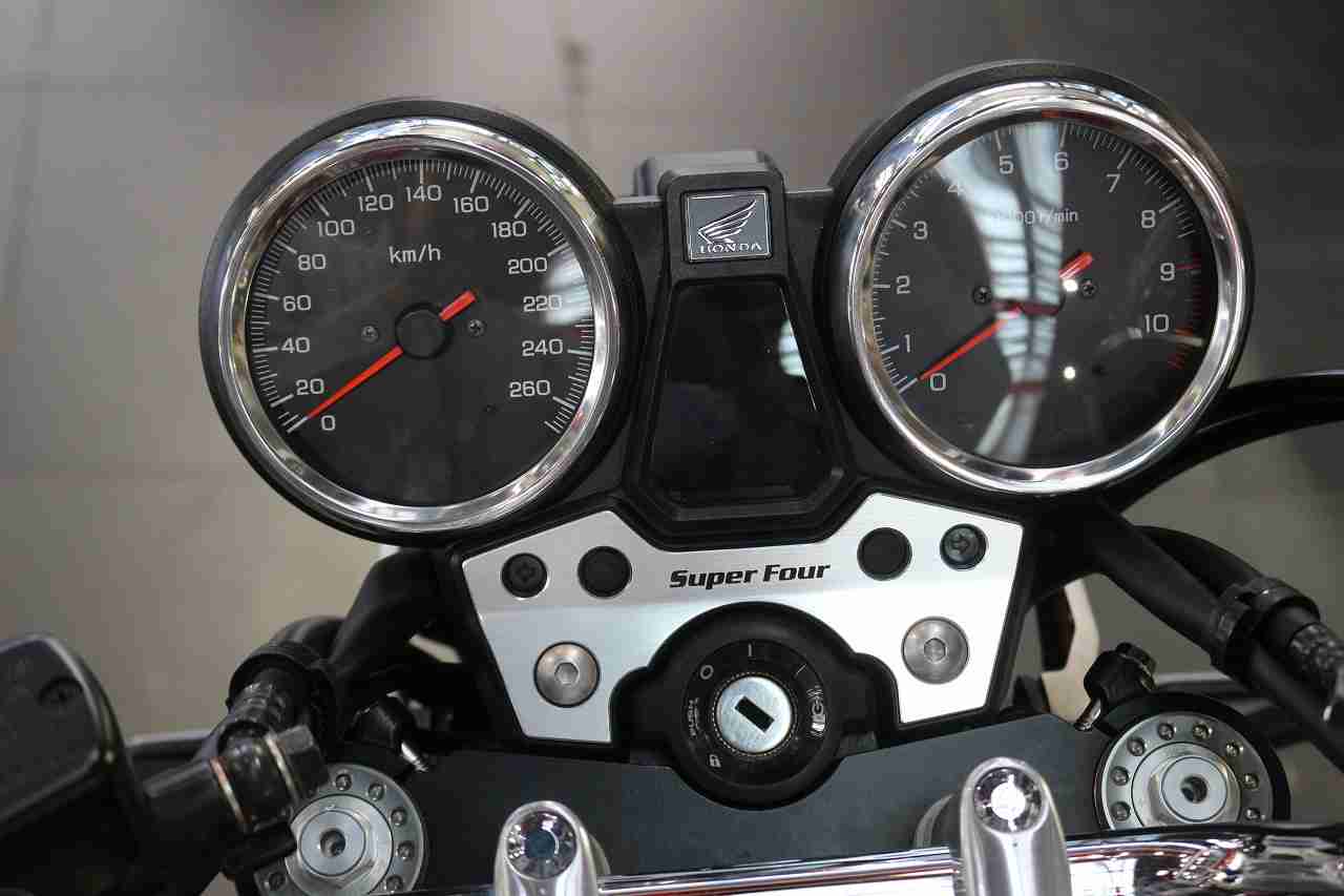 ホンダ Cb1300sf Sp バイク探し U Media ユーメディア 中古 バイク 新車バイク探しの決定版 神奈川 東京でバイク探すならユーメディア
