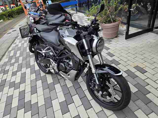 引き取り歓迎 ホンダ Honda cb125r 2018年式 JC79 カスタム多数