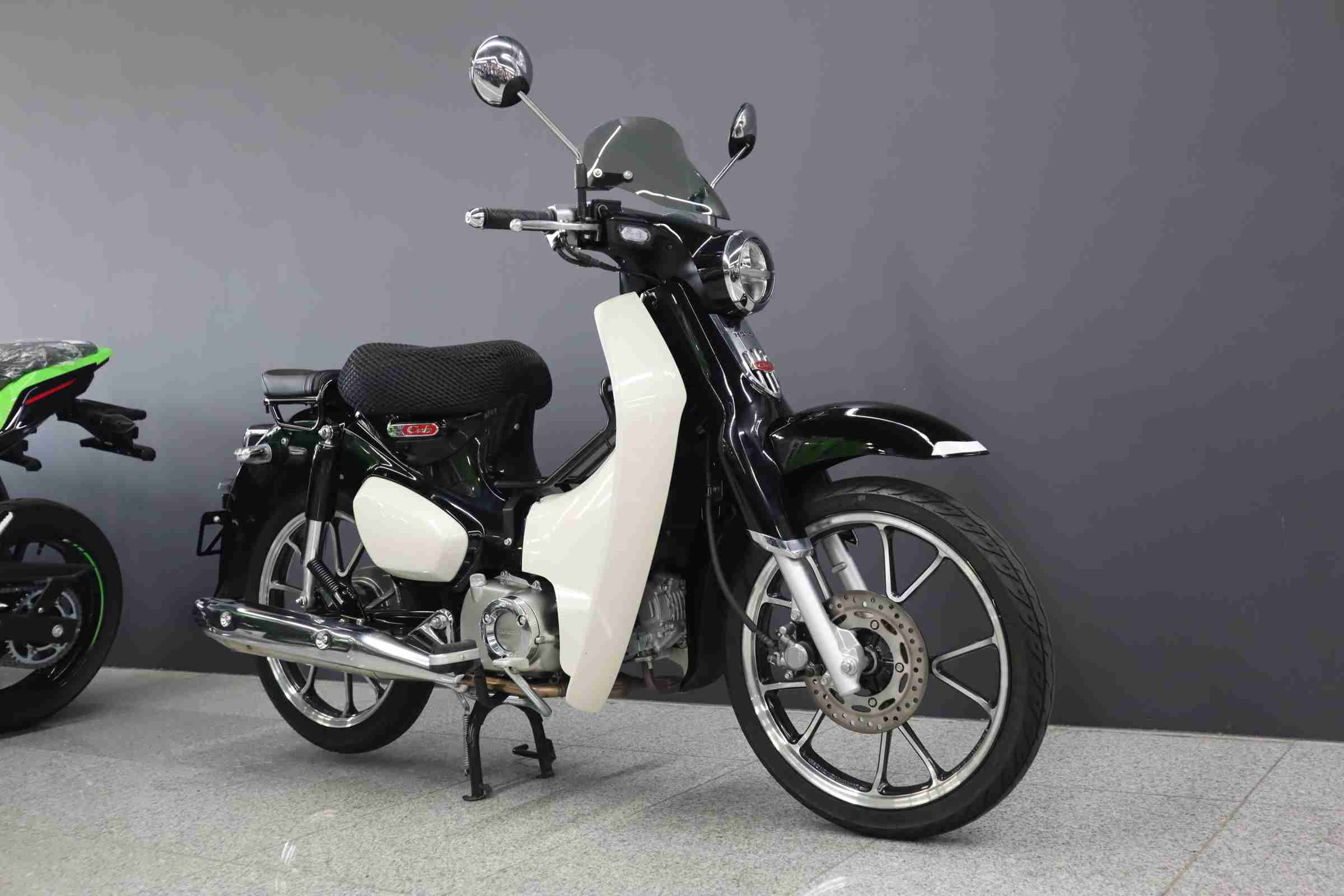 ホンダ スーパーカブc125 バイク探し U Media ユーメディア 中古 バイク 新車バイク探しの決定版 神奈川 東京でバイク探すならユーメディア