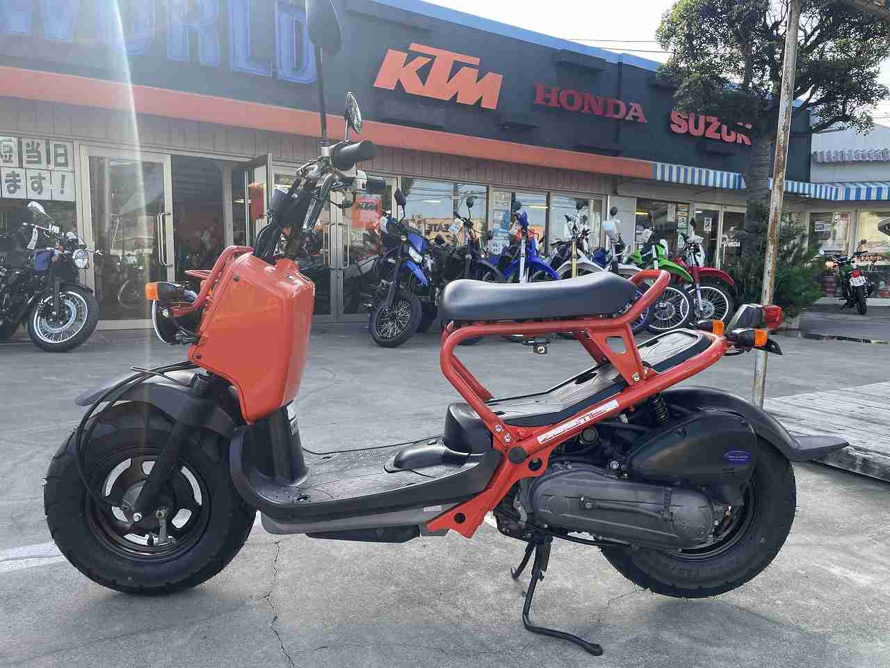 早い者勝ち！1万km未満！ズーマー おしゃれカスタム☆街乗り仕様ZOOMER