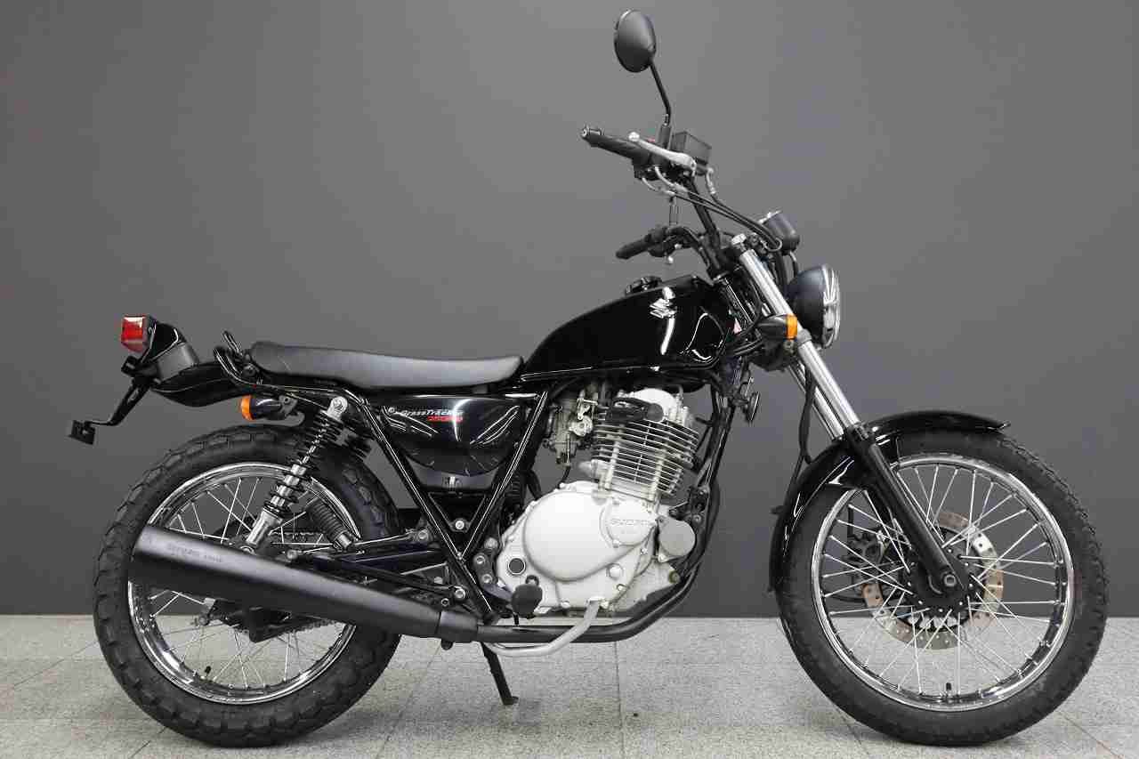 スズキ グラストラッカー250（スズキグラストラッカー250 機関