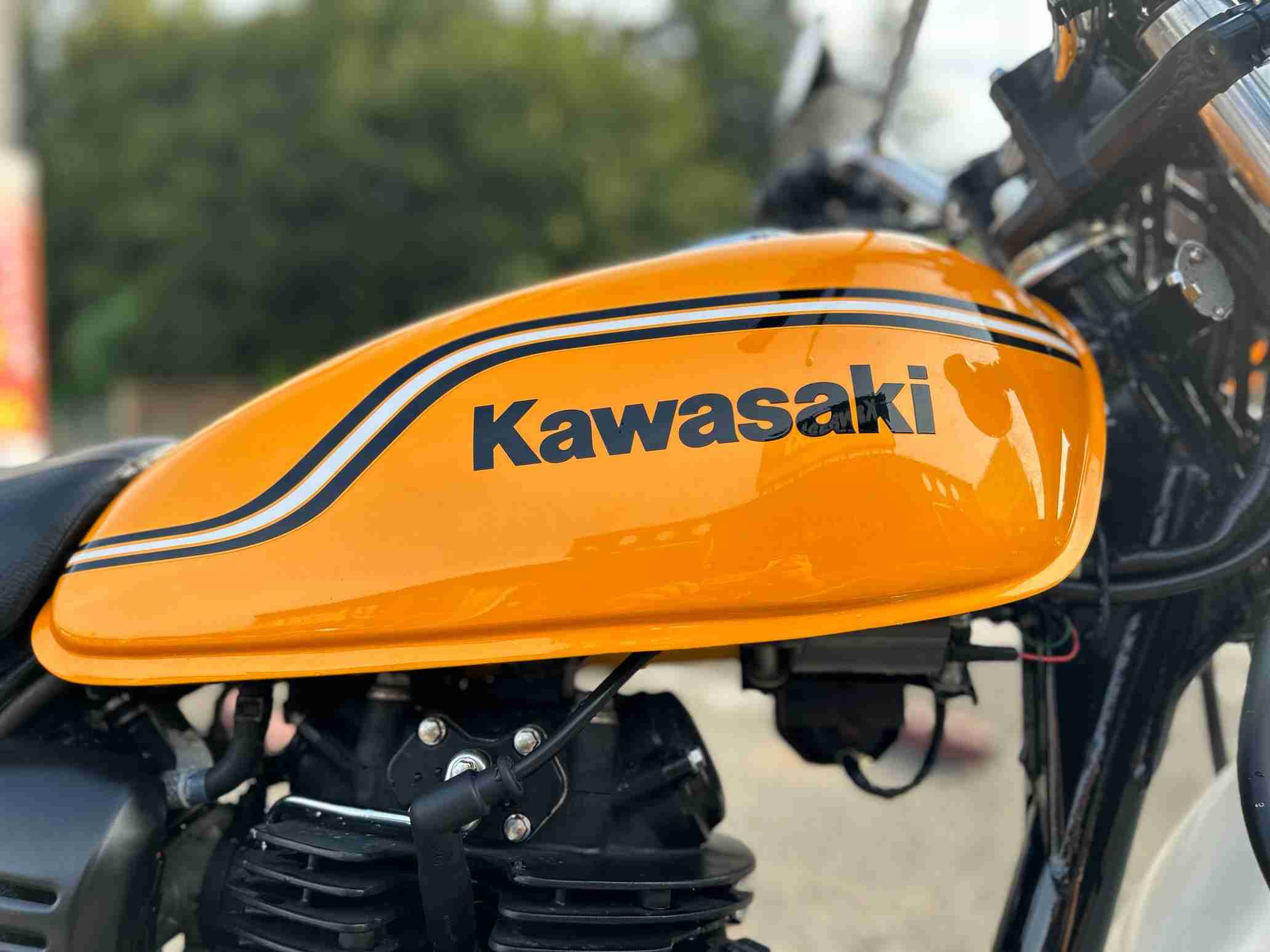 Kawasaki カワサキ 250TR インジェクション （カワサキ 250TR