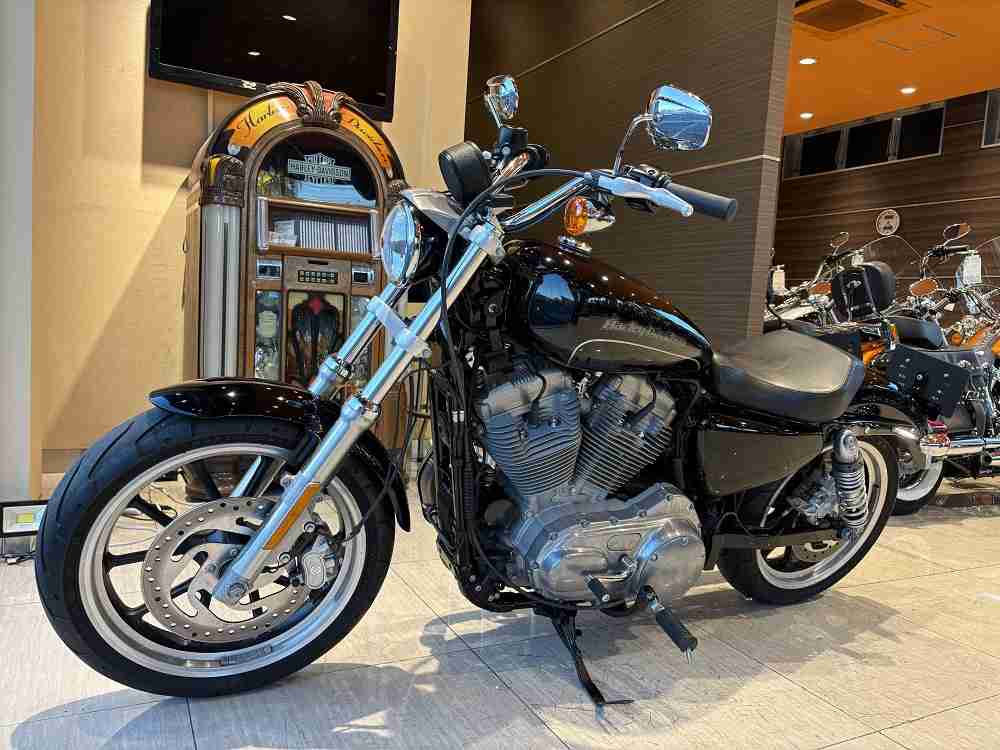 ハーレー・ダビッドソン/XL883Lスーパーロー [バイク探し] | U