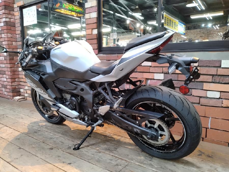 カワサキ/ZX-4R SE [バイク探し] | U-MEDIA (ユーメディア) | - 中古